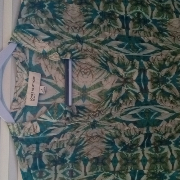 Blouse - Picture 2 of 4